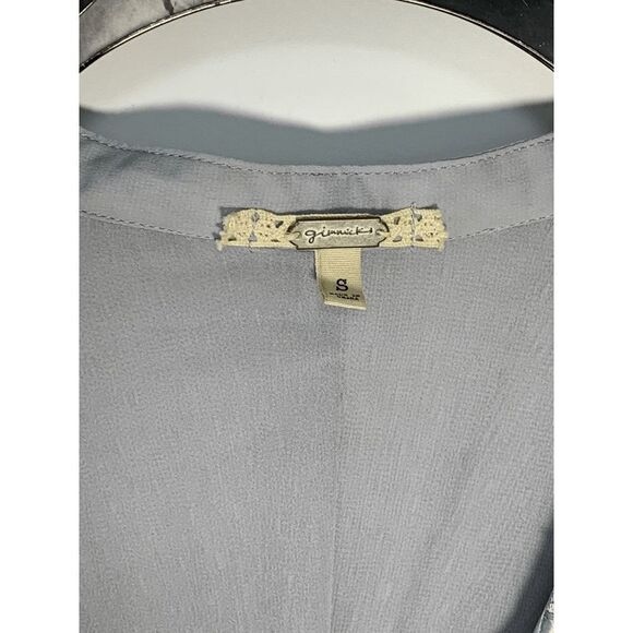 GImmicks By BKE Women's Balloon Sleeve Shirred Polka Dot Blouse Gray Small - Picture 6 of 12